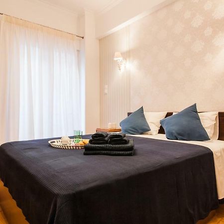 Classy And Stylish Private Apartment At Acropolis Museum Metro Station Atenas Exterior foto
