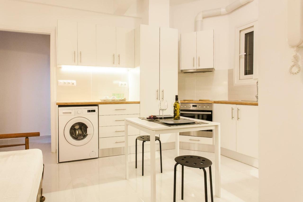Classy And Stylish Private Apartment At Acropolis Museum Metro Station Atenas Exterior foto