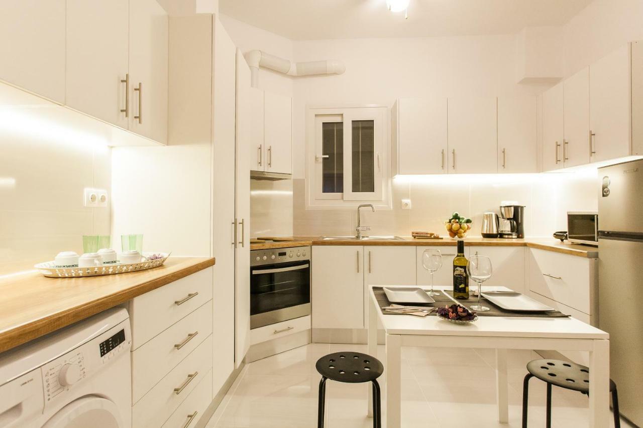 Classy And Stylish Private Apartment At Acropolis Museum Metro Station Atenas Exterior foto