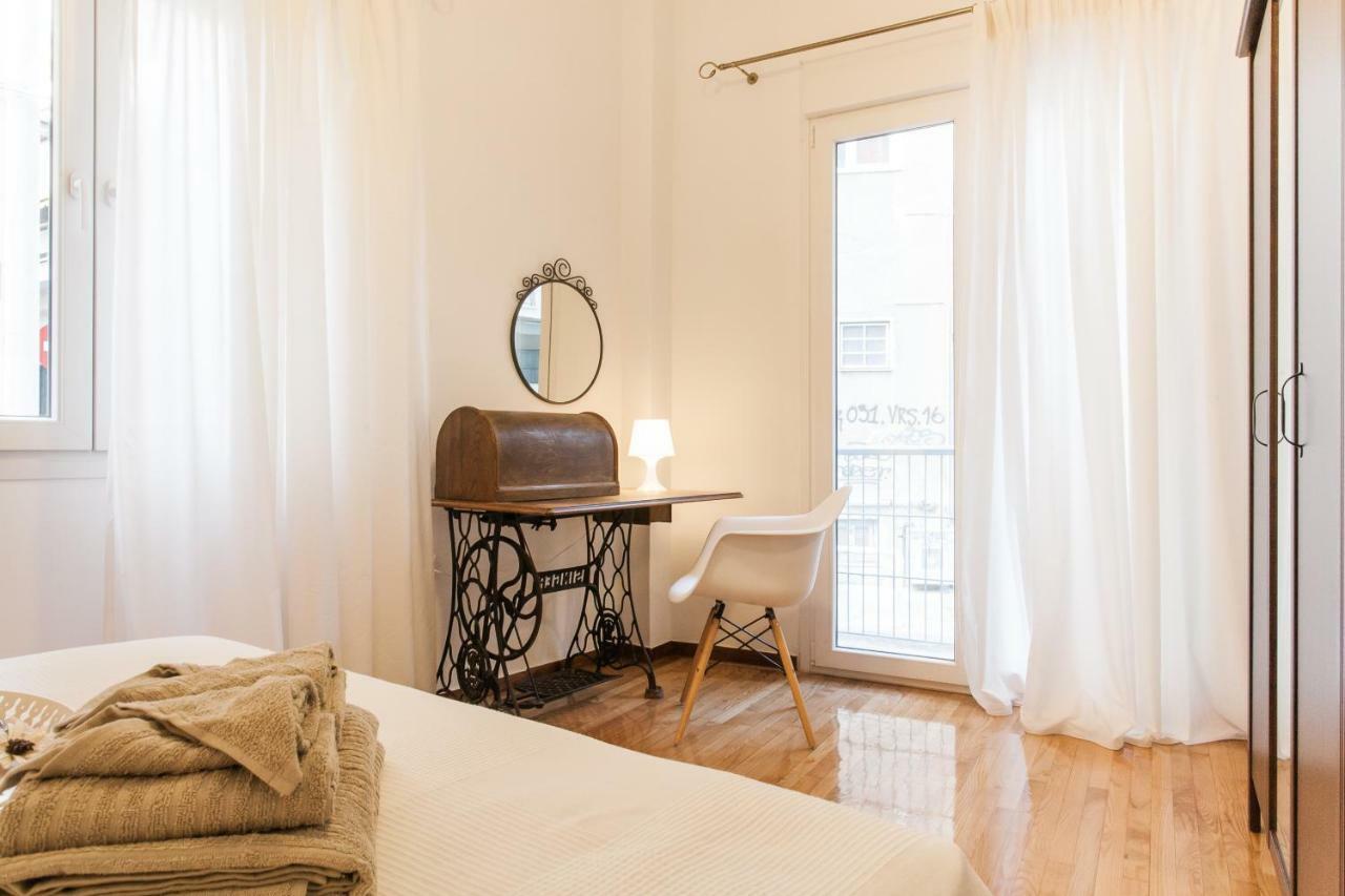 Classy And Stylish Private Apartment At Acropolis Museum Metro Station Atenas Exterior foto